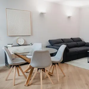 luxury-apartment-in-historical-center-in-perugia.hotels-perugia.com/