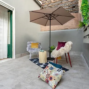 siciliaholic-modern-house.taorminaitalyhotels.com/